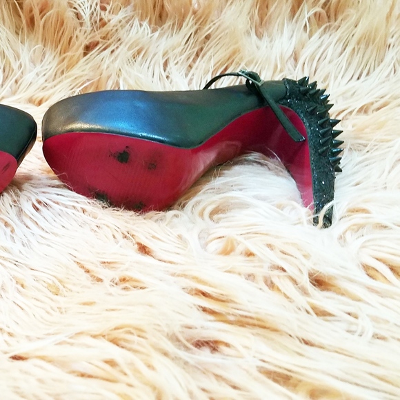 Agaci ~ Sexy Black Spike Shoes ~ Size 8.5 - Picture 4 of 4